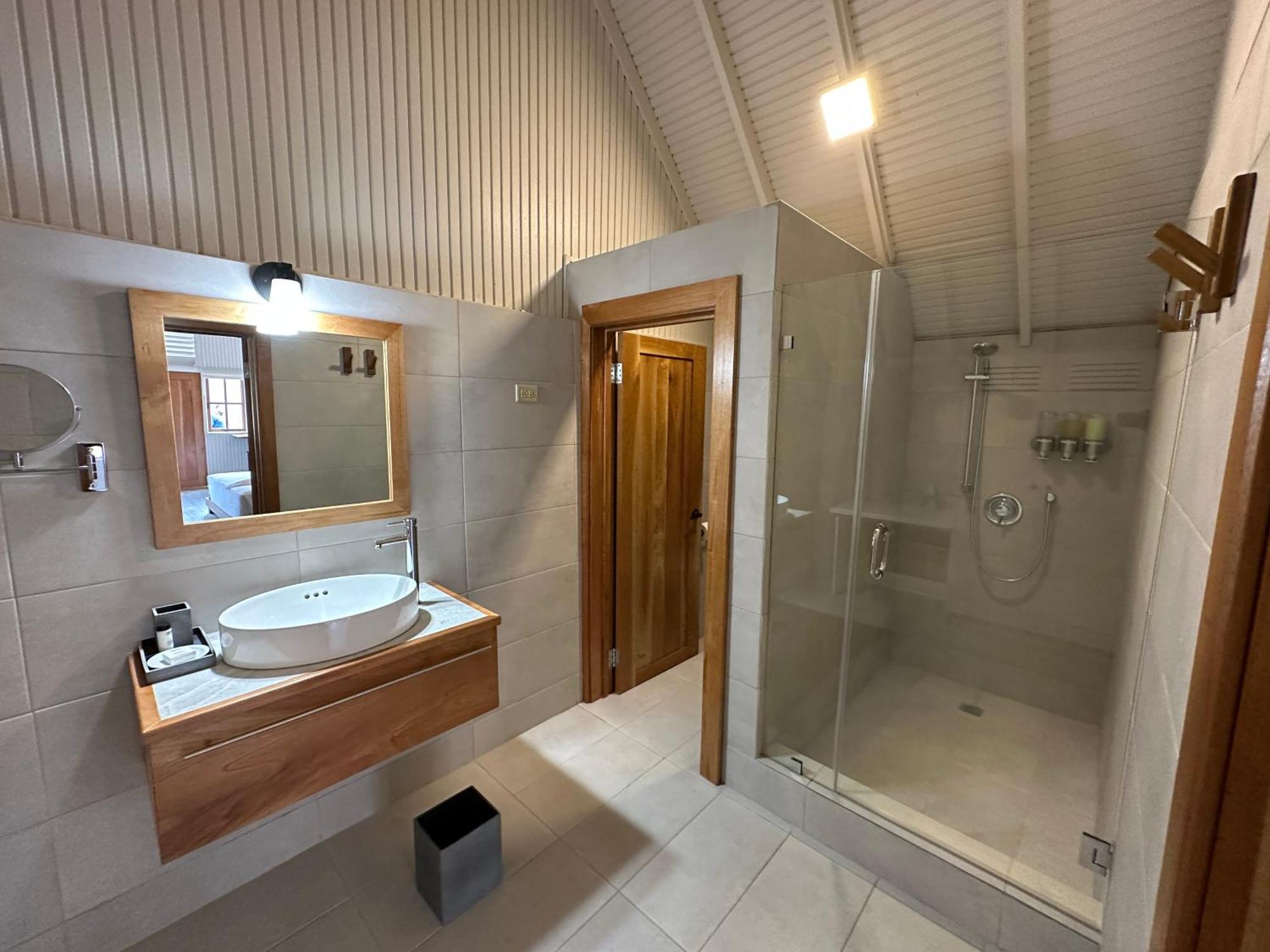 Hadco Experiences At Asa Wright Nature Centre Blanchisseuse Esterno foto